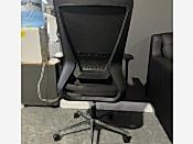 Кресло офисное POF-2205 В
